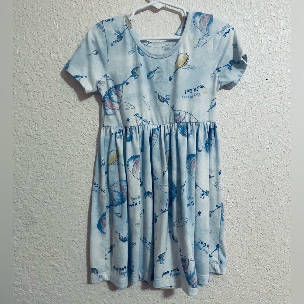 NWOT DR.SEUSS GIRLS SHORT SLEEVE DRESS 5T